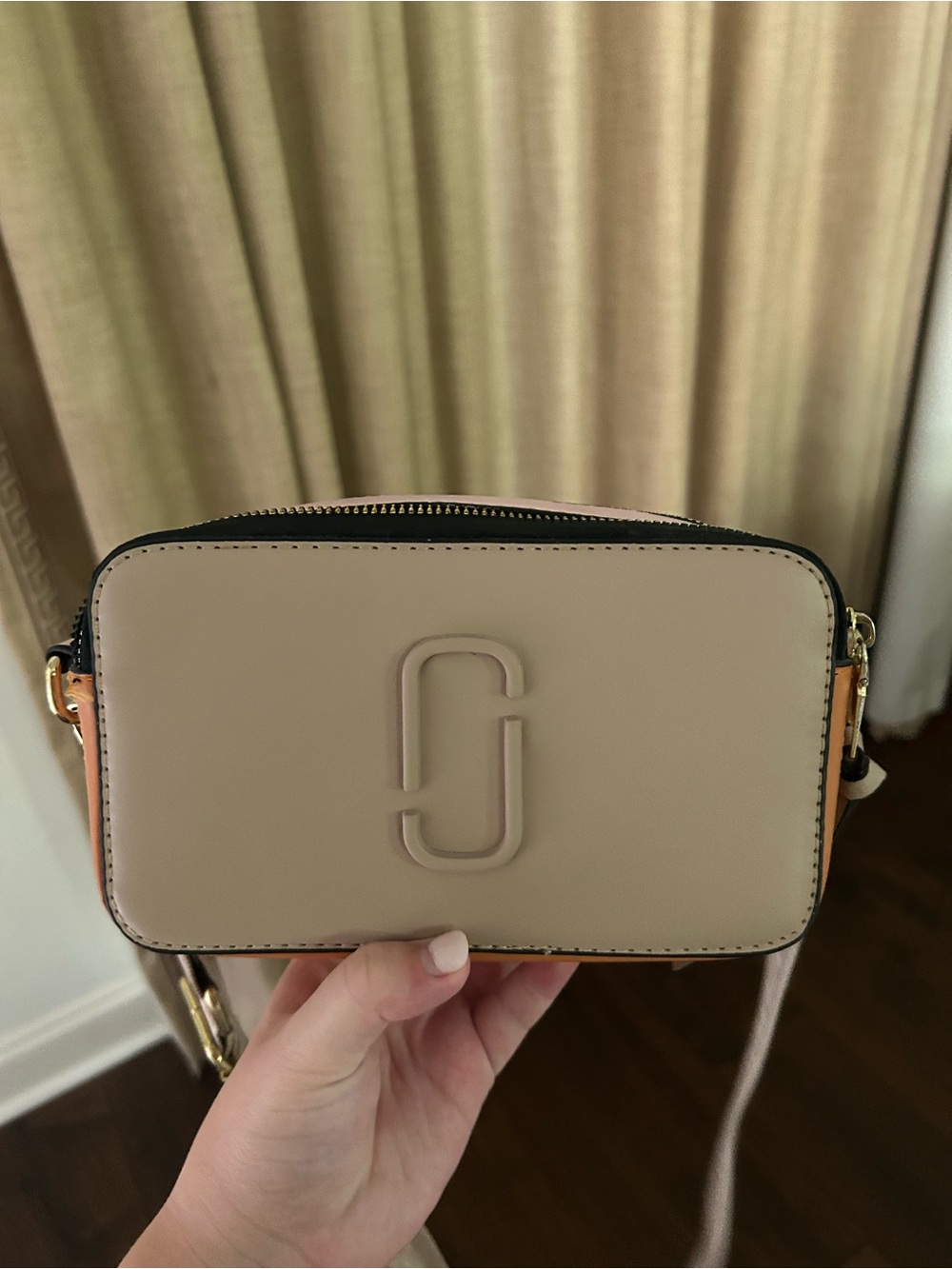 Marc Jacobs- The Snapshot